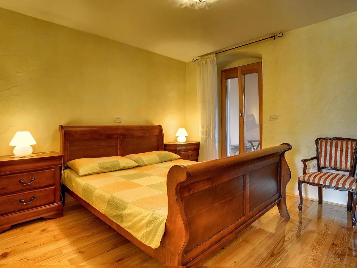 Rustic Holiday Home In Valtura With Swimming Pool